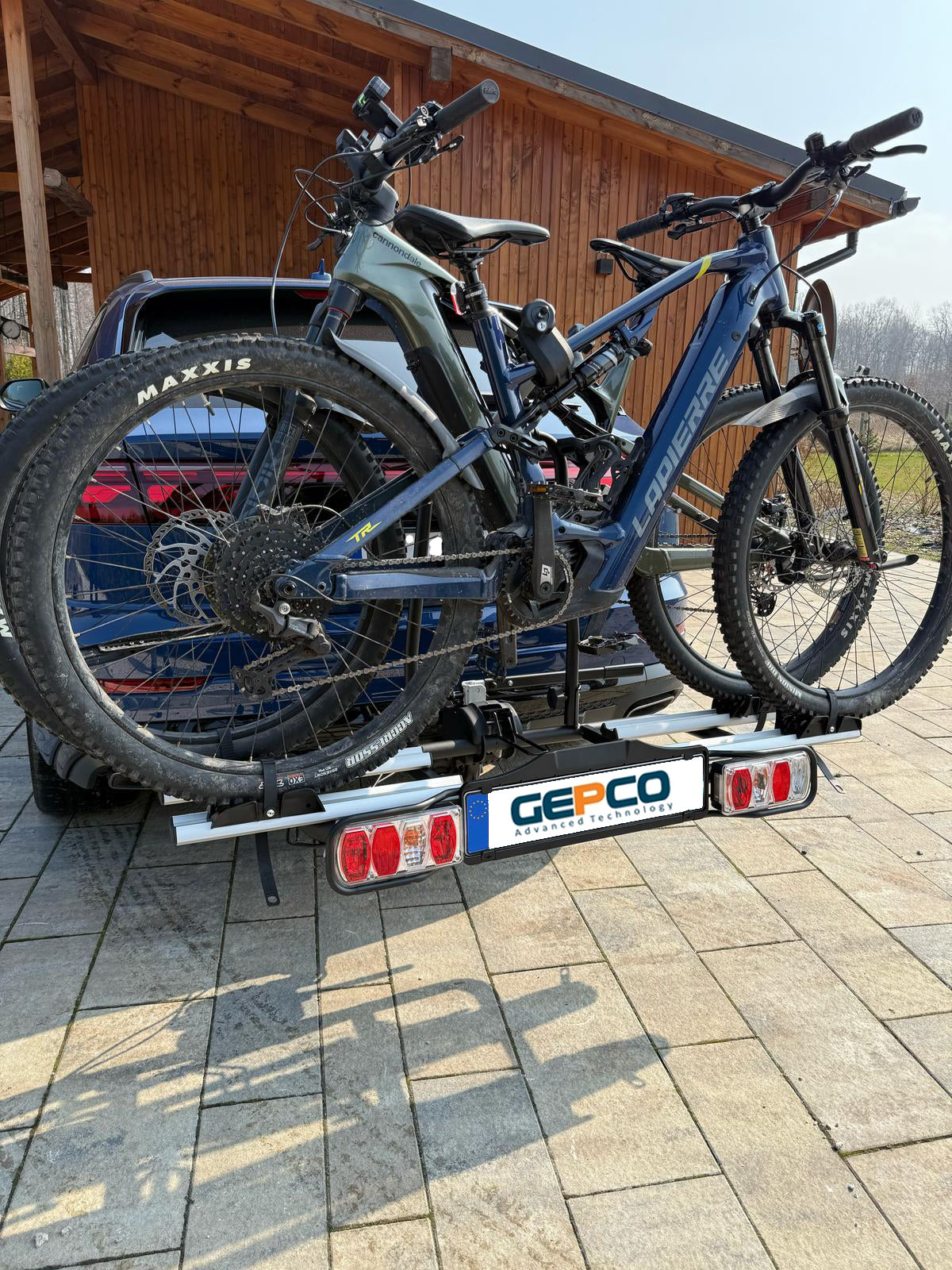 Portabici GEPCO per 2 bici Portabici posteriore per gancio traino per bici elettriche 60 kg